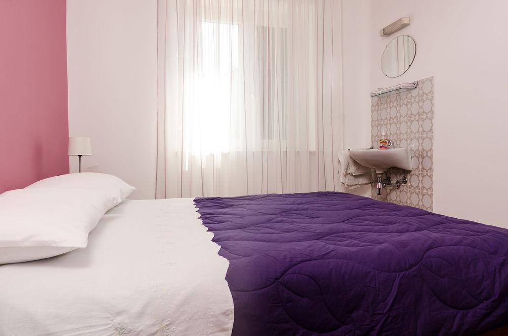 Guesthouse Moretic Орашац Экстерьер фото